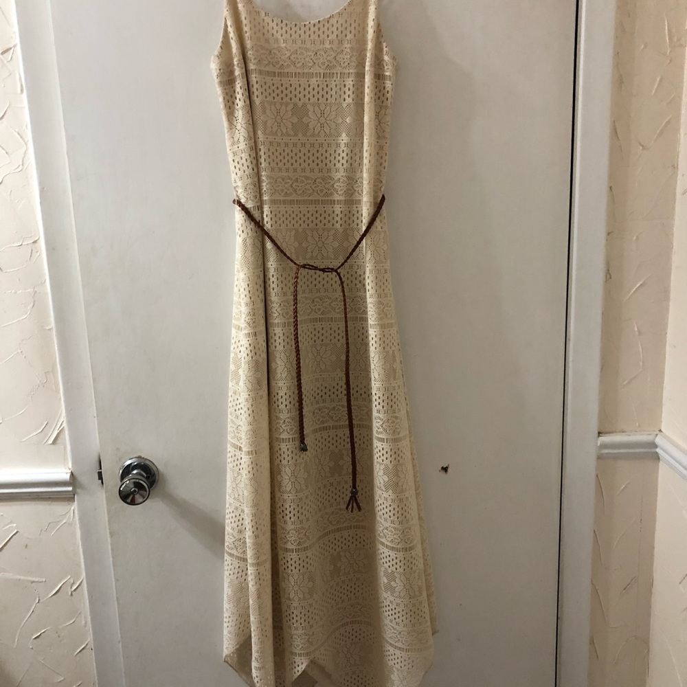 Juniors cream color lace dress